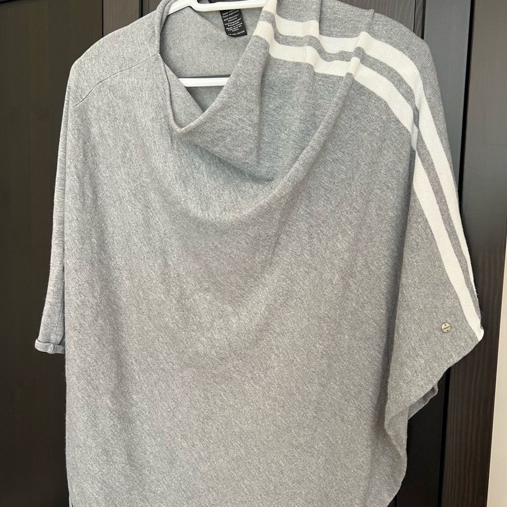 Sigrid Olsen Gray and White Poncho